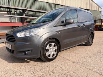 Used Ford Transit Courier 2017 for sale - 79698459: Photo