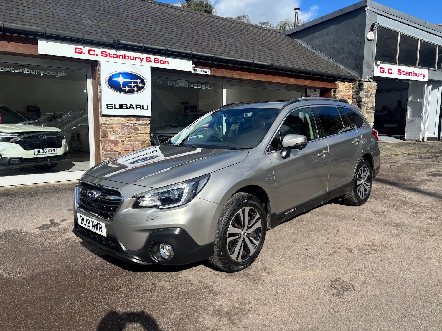 Used Subaru Outback 2018 for sale - 77712941: Photo 2