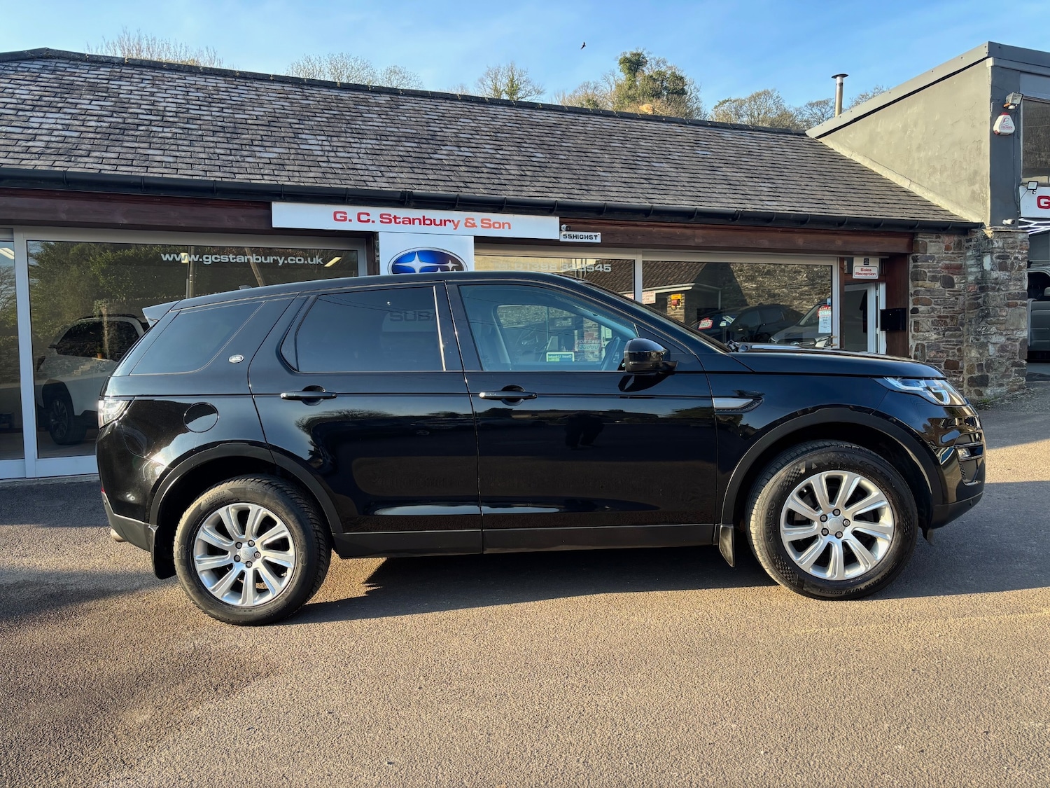 Used Land Rover Discovery Sport 2016 for sale - 77983641: Photo 1