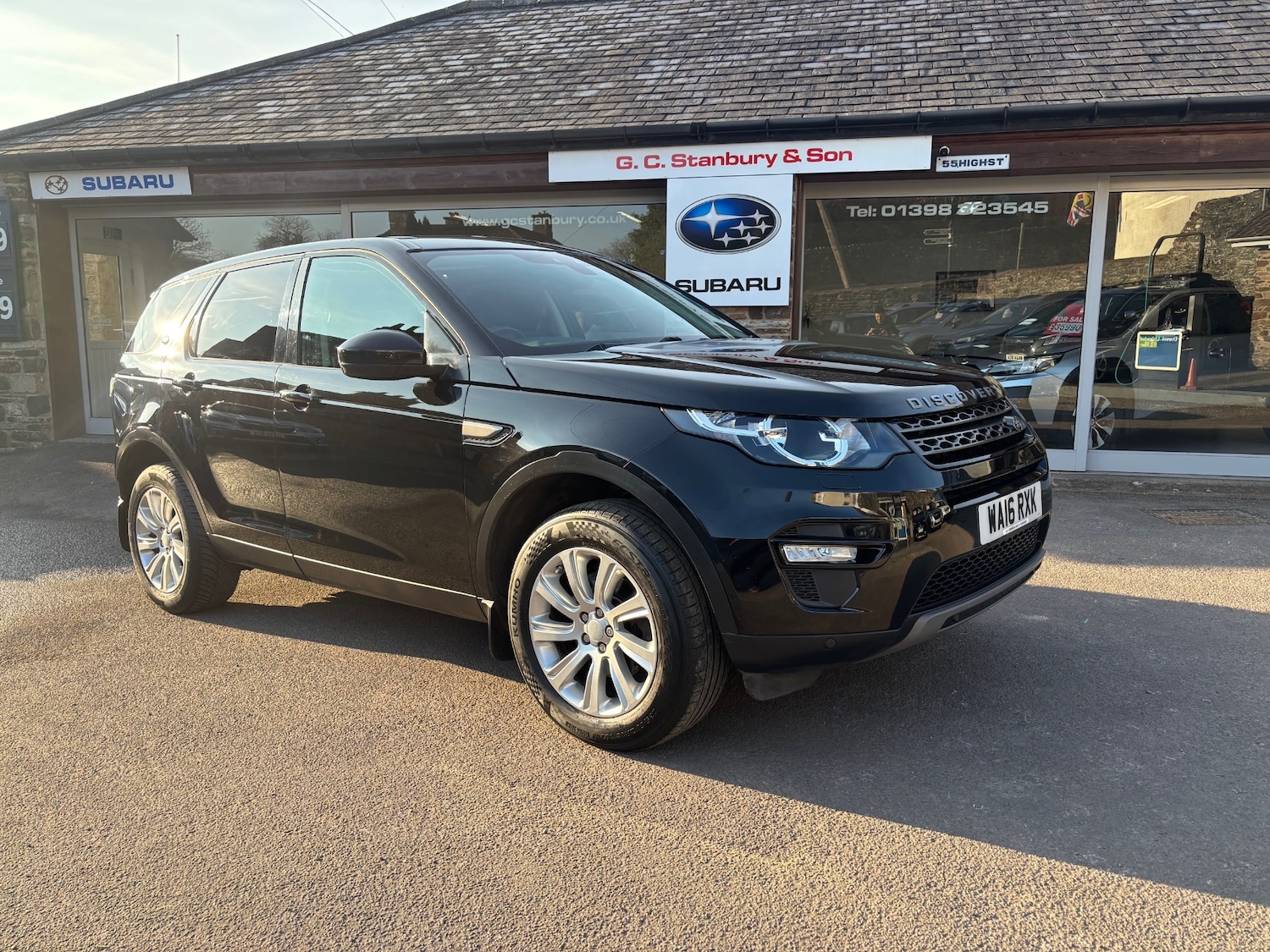 Used Land Rover Discovery Sport 2016 for sale - 77983641: Photo 2