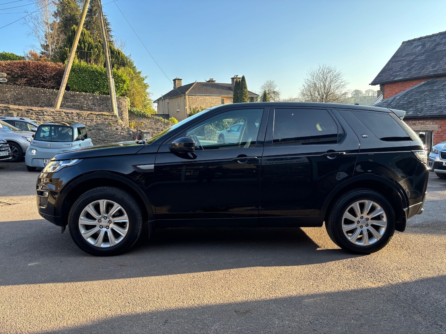 Used Land Rover Discovery Sport 2016 for sale - 77983641: Photo 3