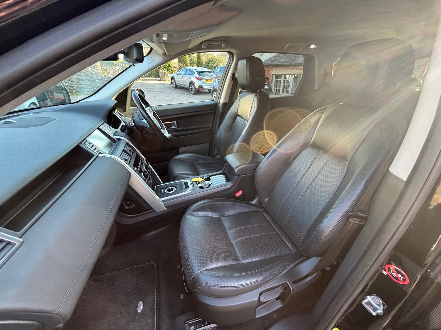 Used Land Rover Discovery Sport 2016 for sale - 77983641: Photo 5