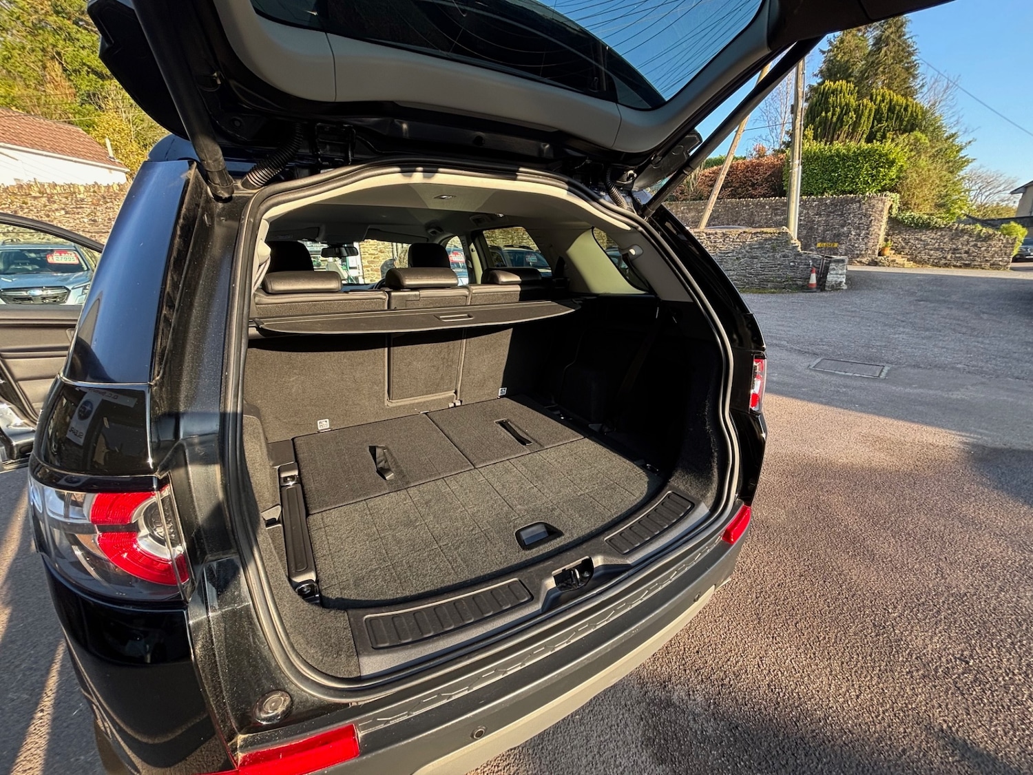 Used Land Rover Discovery Sport 2016 for sale - 77983641: Photo 7