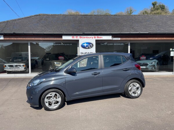 Used Hyundai i10 2021 for sale - 74317690: Photo 1