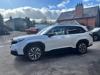 Used Subaru Forester 2025 for sale - 77530598: Photo