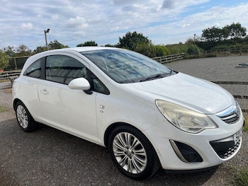 Used Vauxhall Corsa 2012 for sale - 79611234: Photo