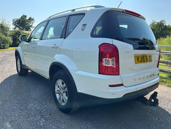 Used Ssangyong Rexton 2015 for sale - 75894609: Photo