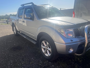 Nissan - Navara