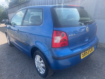 Used Volkswagen Polo 2003 for sale - 79384224: Photo