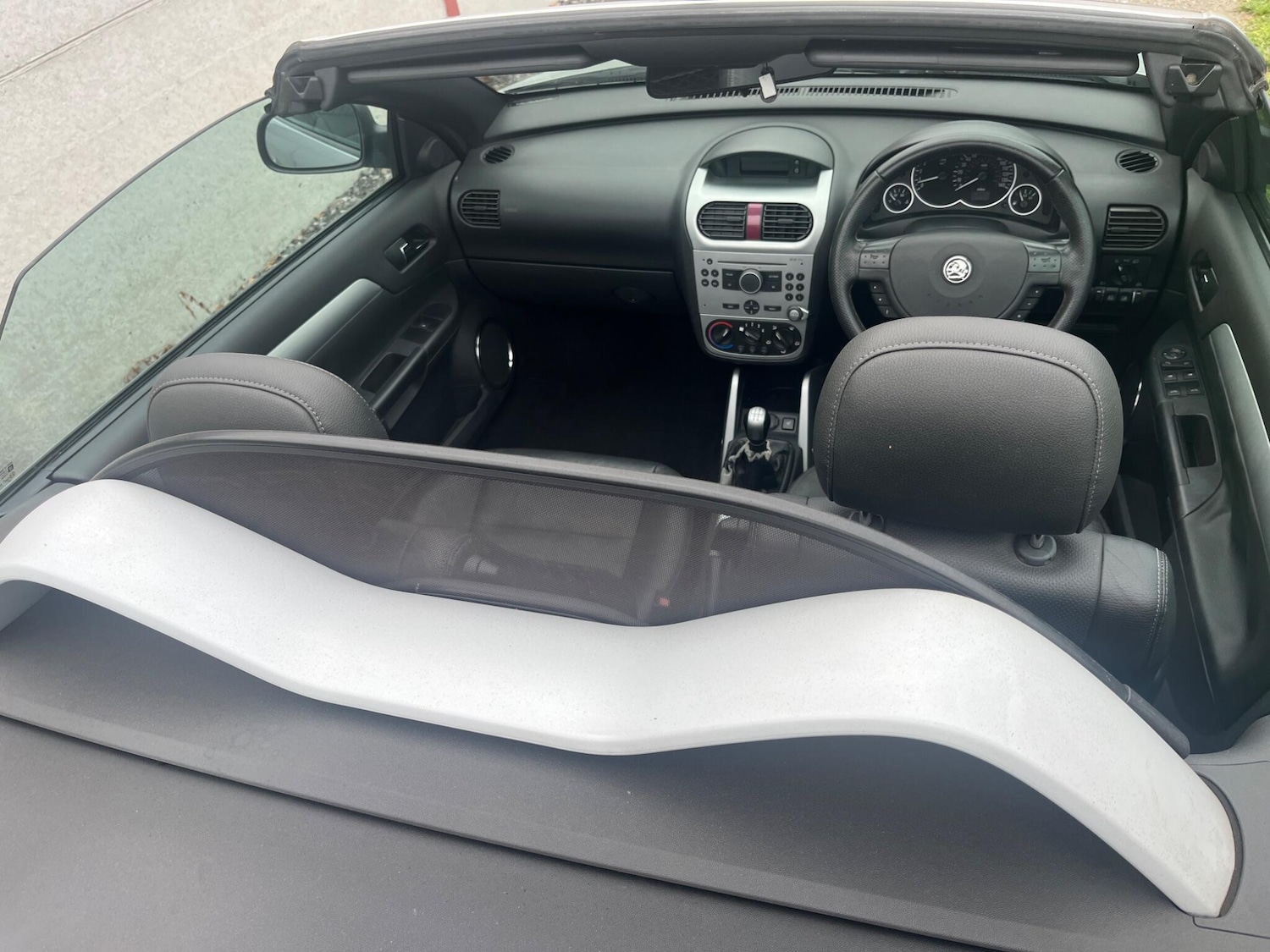 Used Vauxhall Tigra 2006 for sale - 76370925: Photo 6