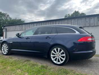 Used Jaguar XF 2015 for sale - 74958702: Photo