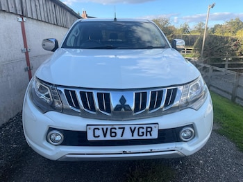 Used Mitsubishi L200 2017 for sale - 76031380: Photo