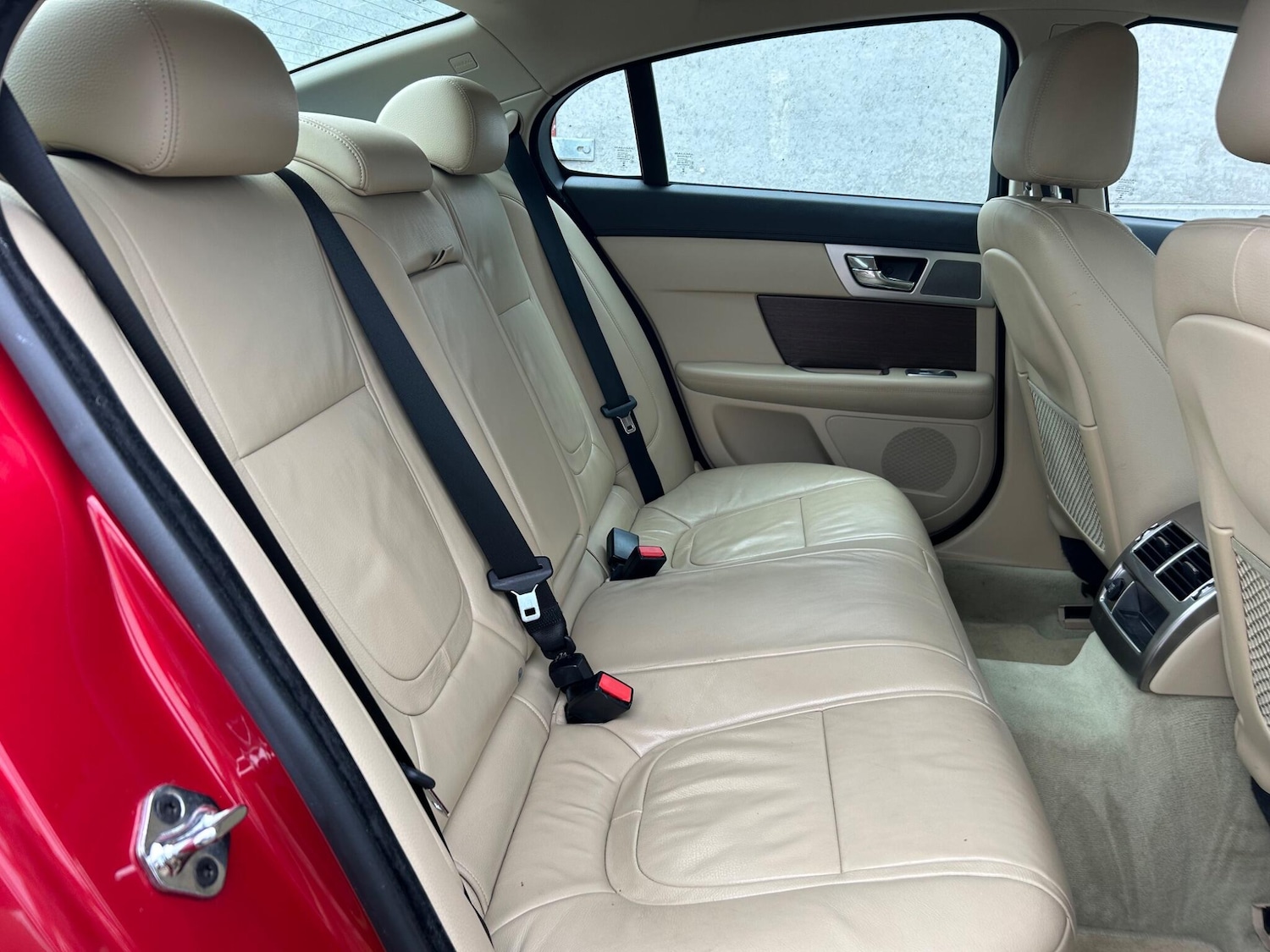 Used Jaguar XF 2014 for sale - 76360545: Photo 13