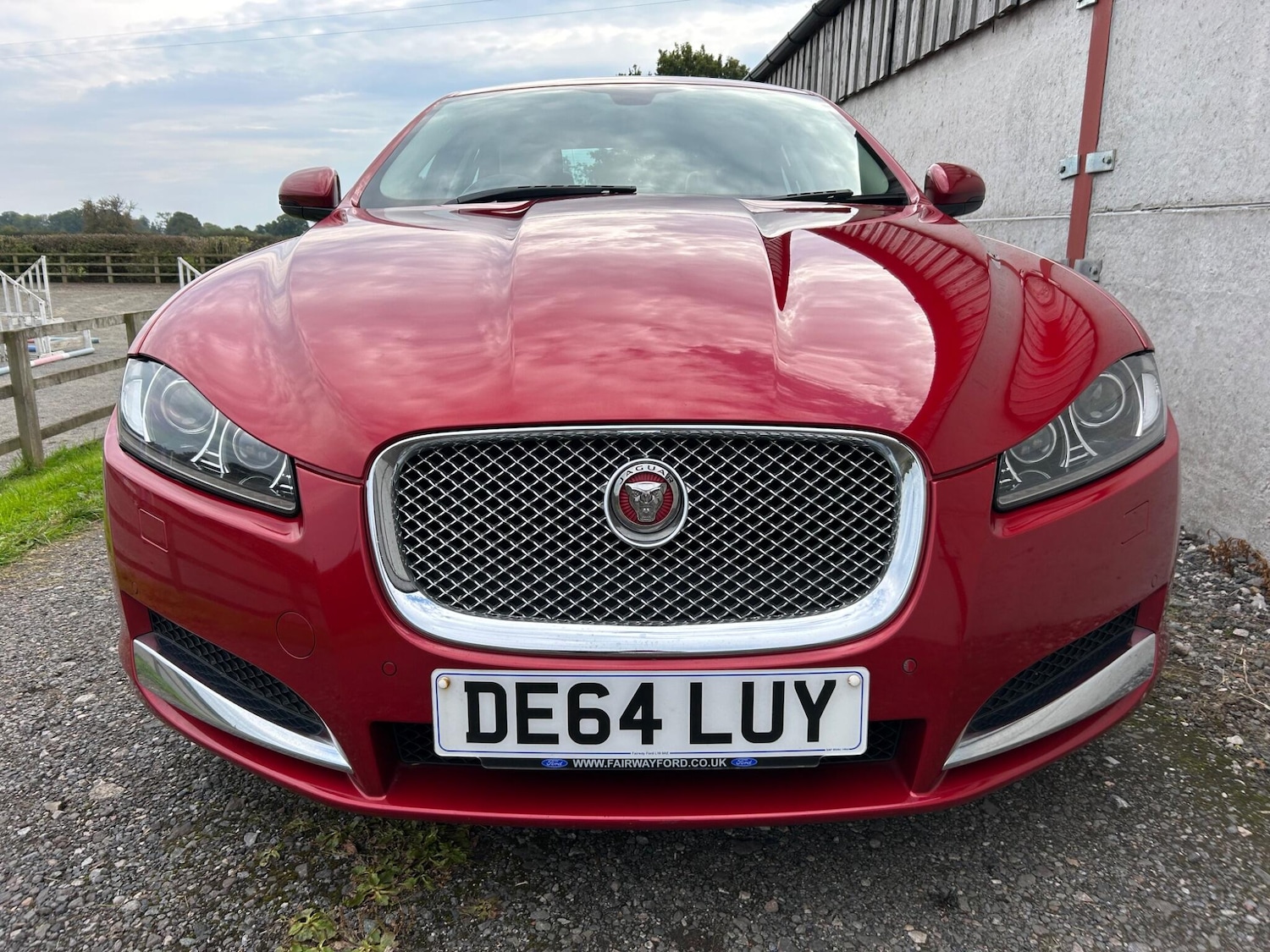 Used Jaguar XF 2014 for sale - 76360545: Photo 2
