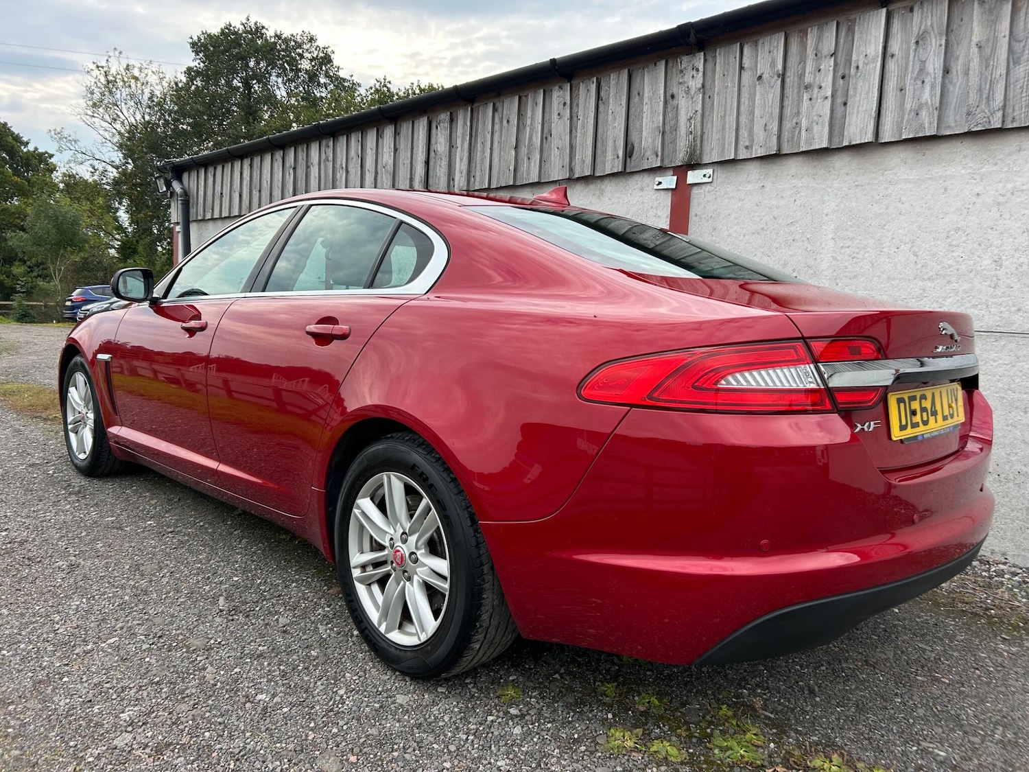 Used Jaguar XF 2014 for sale - 76360545: Photo 4