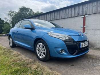 (13) - 1.5 dCi Dynamique TomTom Euro 5 3dr