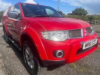 Mitsubishi - L200