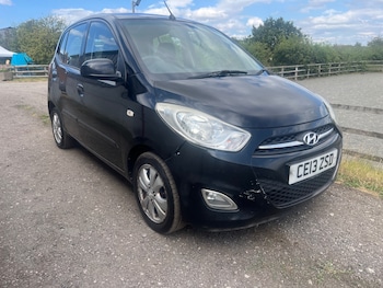 Used Hyundai i10 2013 for sale - 79383932: Photo