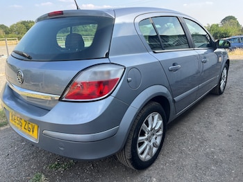 Used Vauxhall Astra 2007 for sale - 79462860: Photo