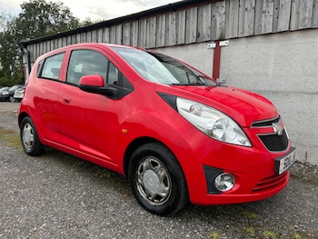2010 (10) - 1.0i LS 5dr
