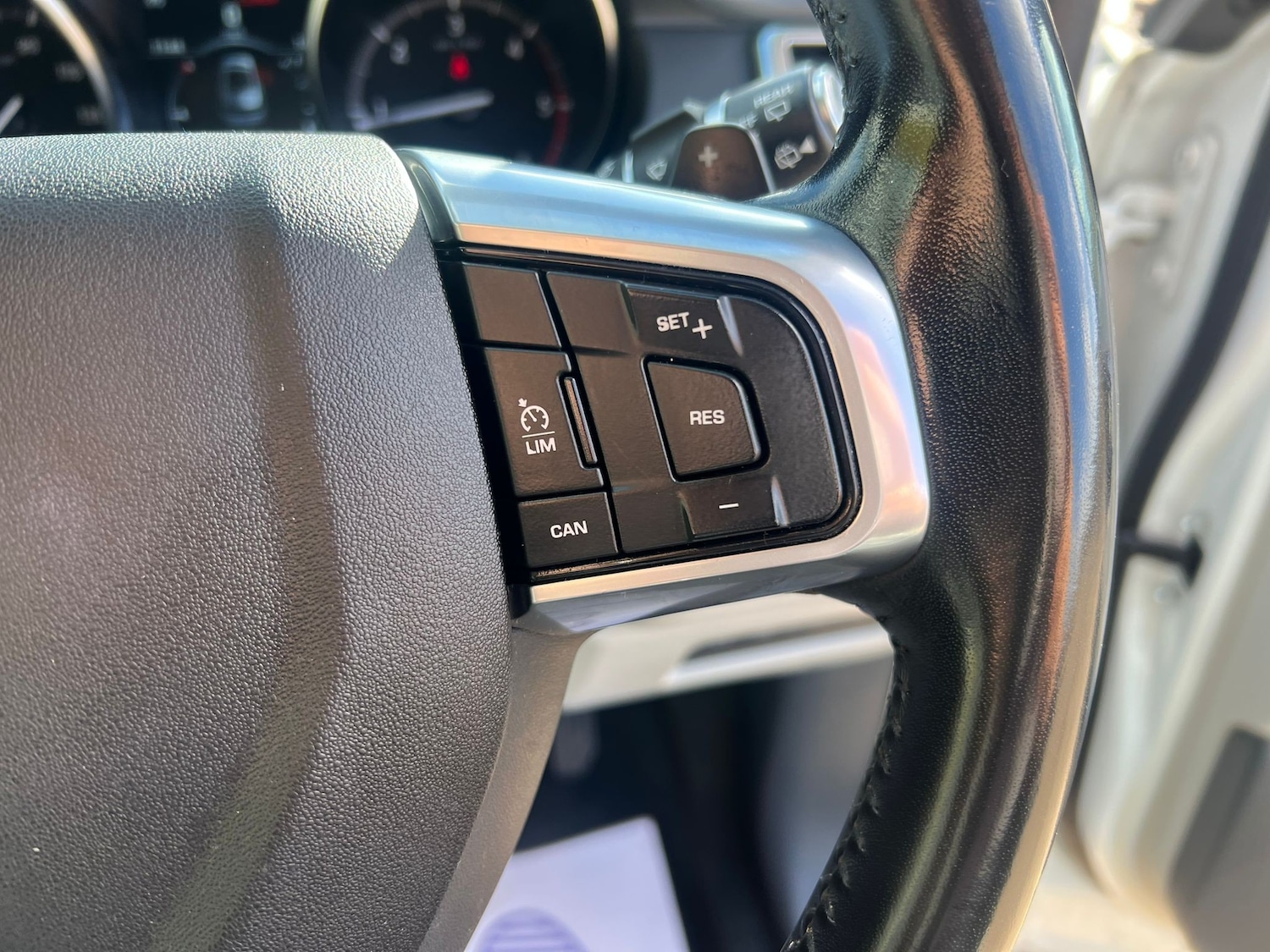 Used Land Rover Discovery Sport 2018 for sale - 76436619: Photo 10