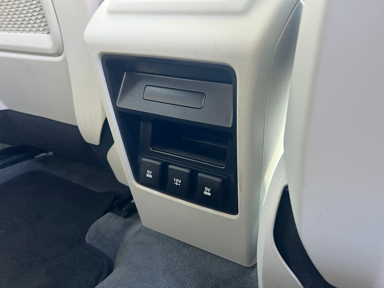 Used Land Rover Discovery Sport 2018 for sale - 76436619: Photo 23