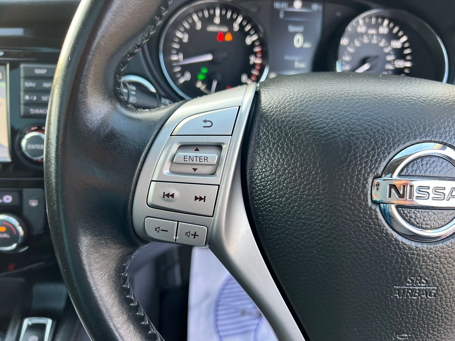 Used Nissan Qashqai 2016 for sale - 76107062: Photo 14