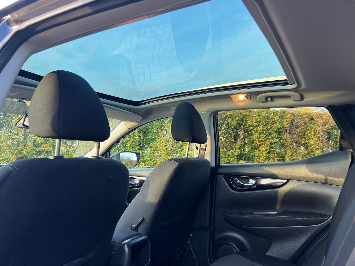 Used Nissan Qashqai 2016 for sale - 76107062: Photo 19