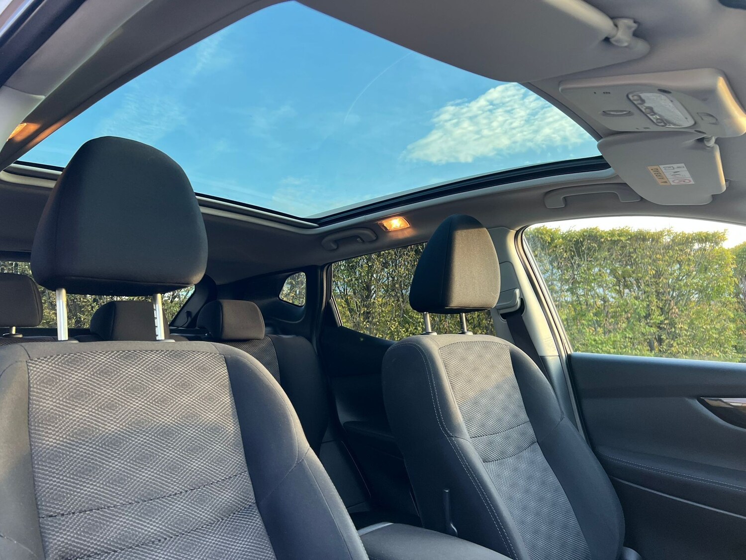 Used Nissan Qashqai 2016 for sale - 76107062: Photo 22