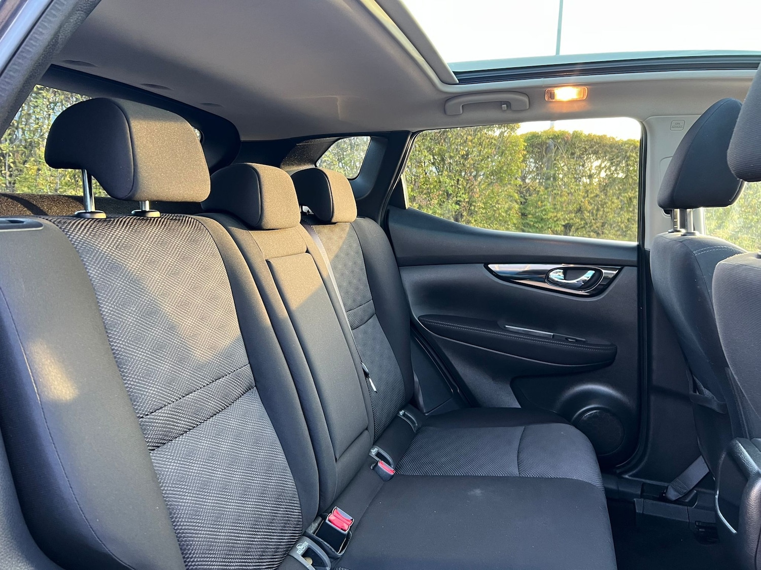 Used Nissan Qashqai 2016 for sale - 76107062: Photo 23