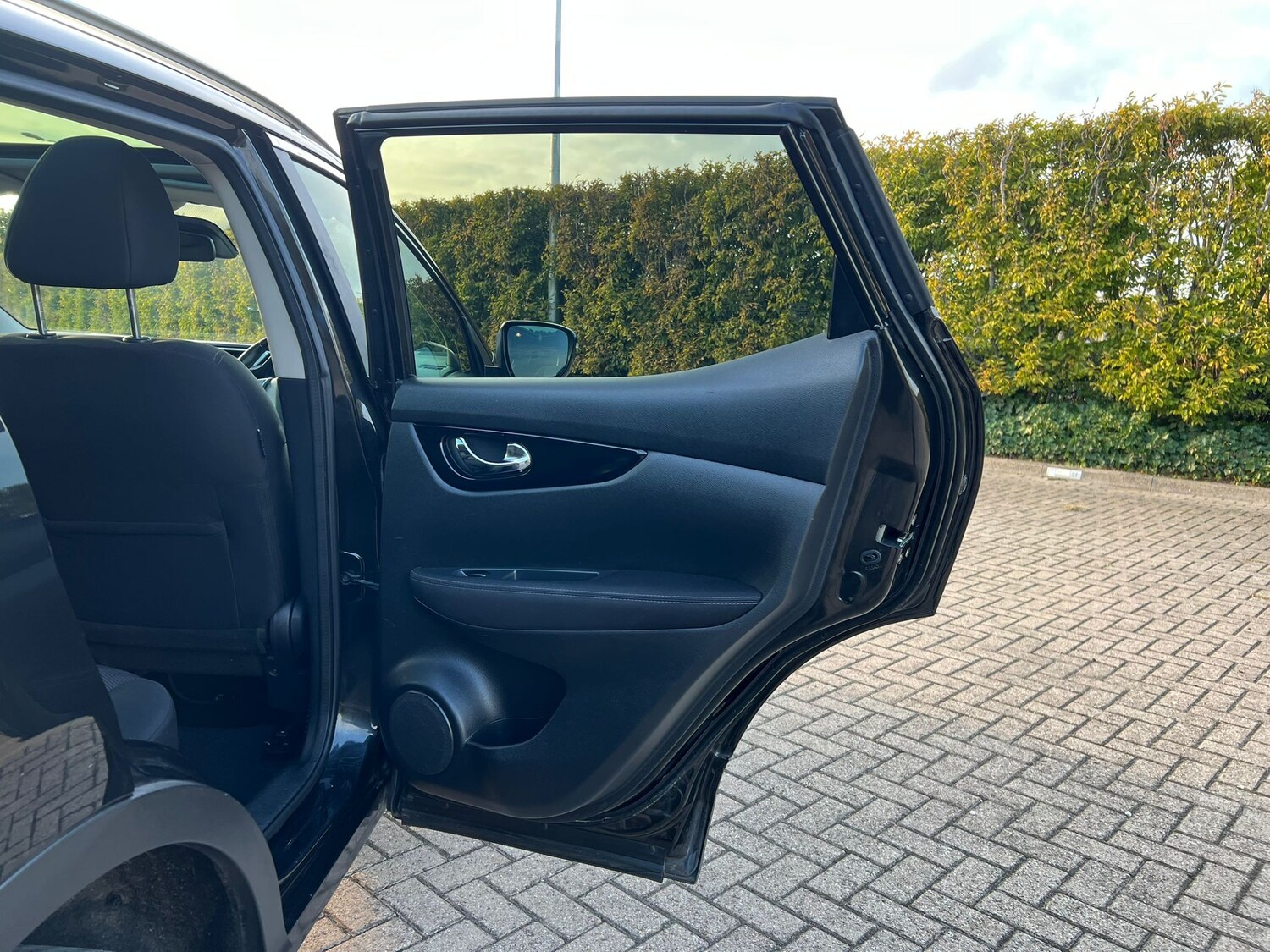 Used Nissan Qashqai 2016 for sale - 76107062: Photo 28