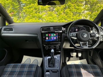 Used Volkswagen Golf 2018 for sale - 78289156: Photo