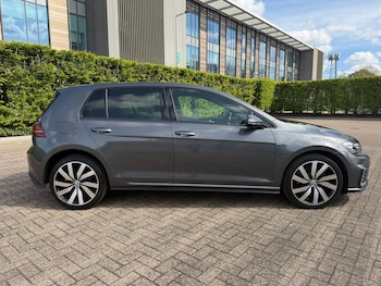 Used Volkswagen Golf 2018 for sale - 78289156: Photo