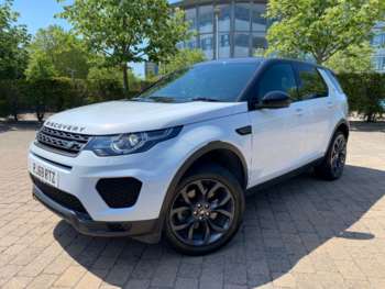 Used Land Rover Discovery Sport 2018 for sale - 73124392: Photo