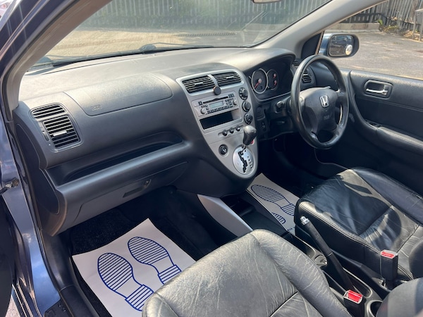 Used Honda Civic 2004 for sale - 75650935: Photo 10