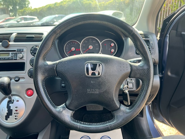 Used Honda Civic 2004 for sale - 75650935: Photo 15