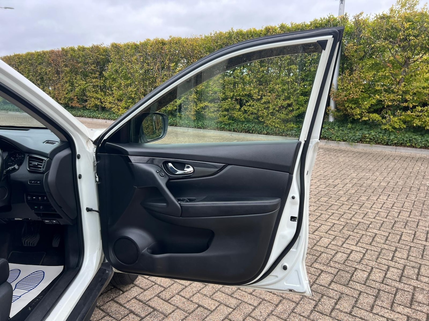 Used Nissan X-Trail 2017 for sale - 76438902: Photo 35