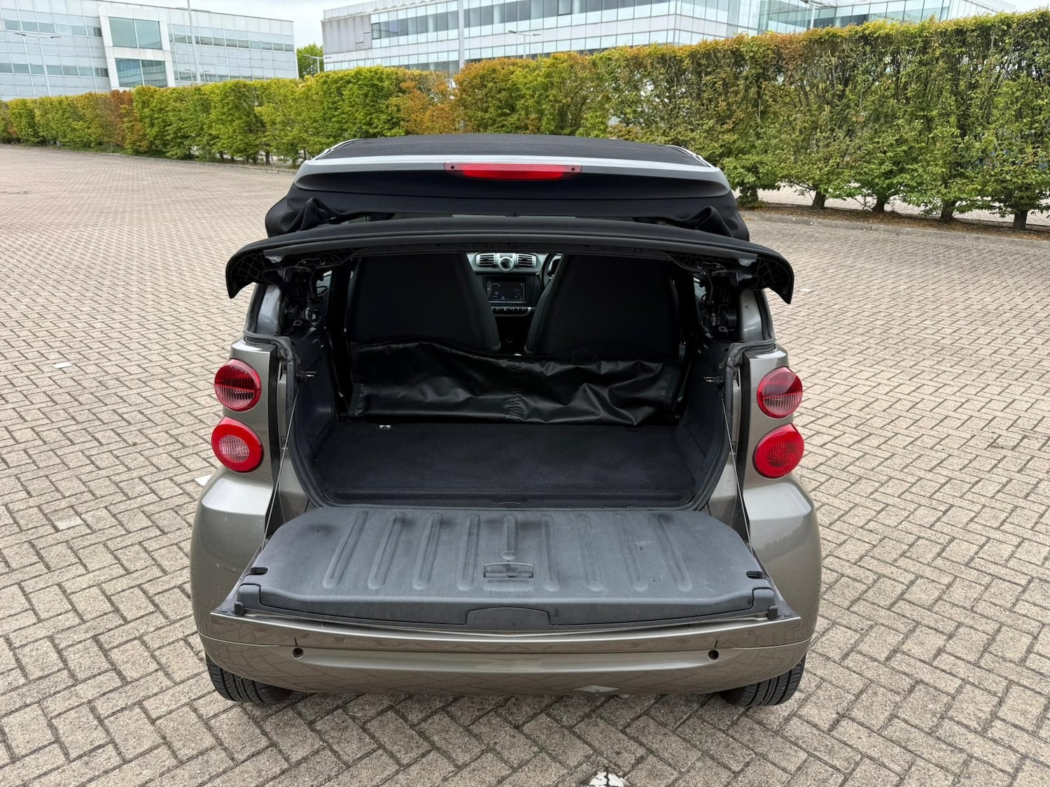 Vehicle 31