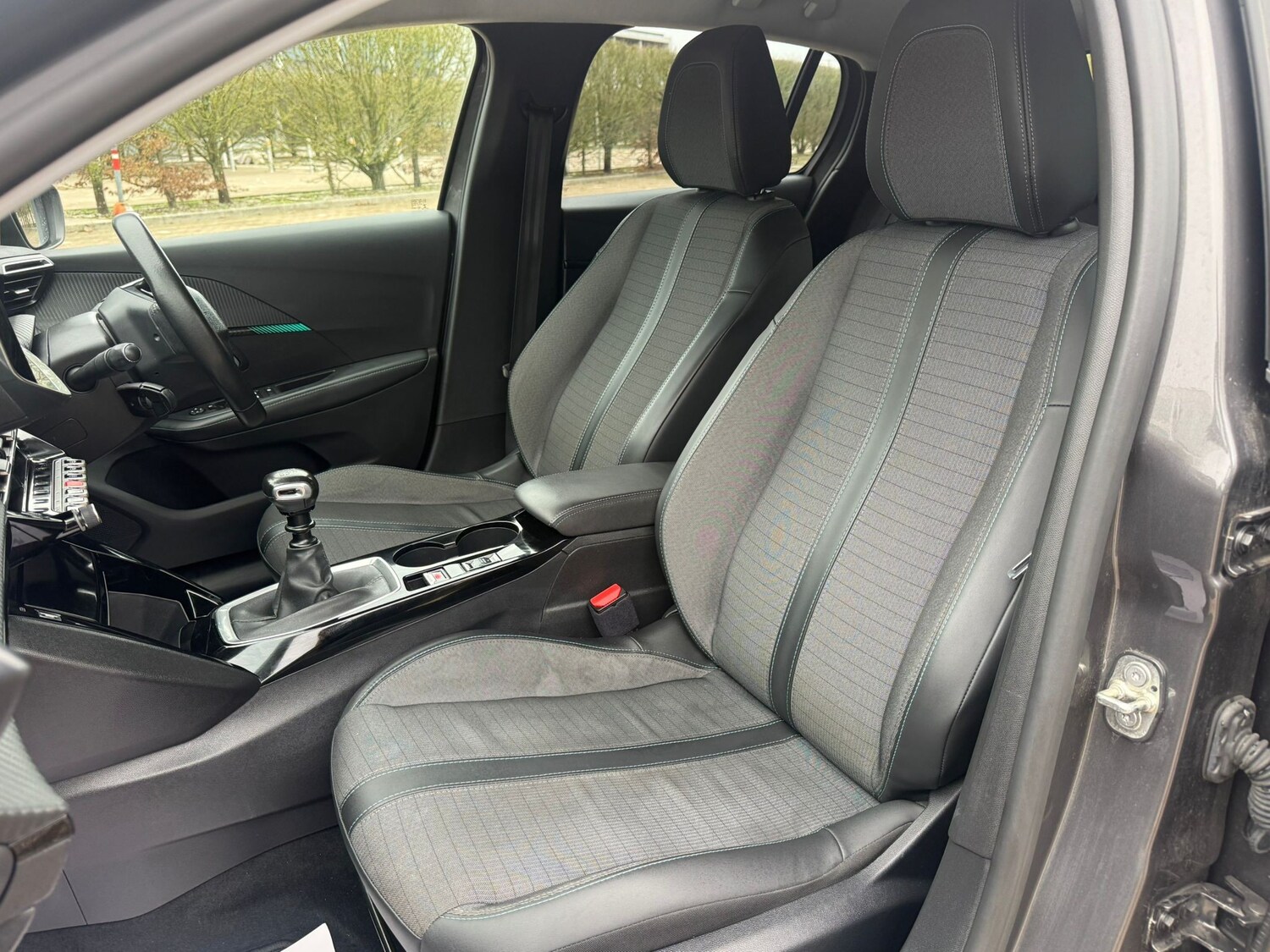 Used Peugeot 208 2021 for sale - 77789636: Photo 23