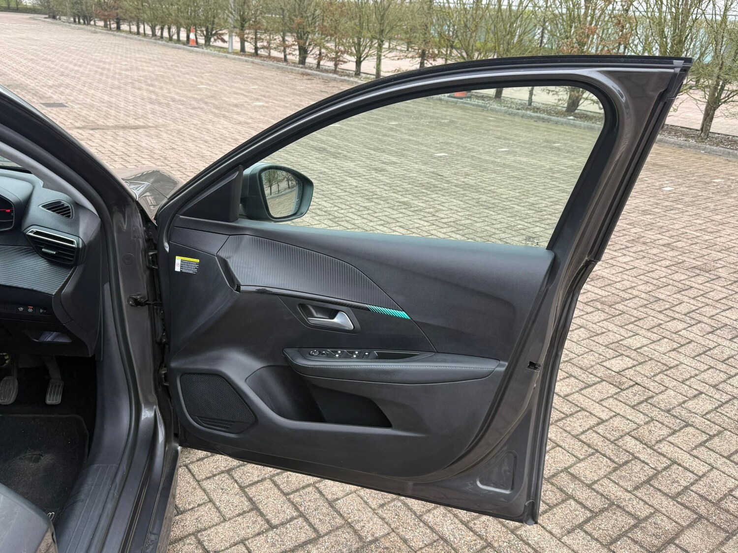 Used Peugeot 208 2021 for sale - 77789636: Photo 32