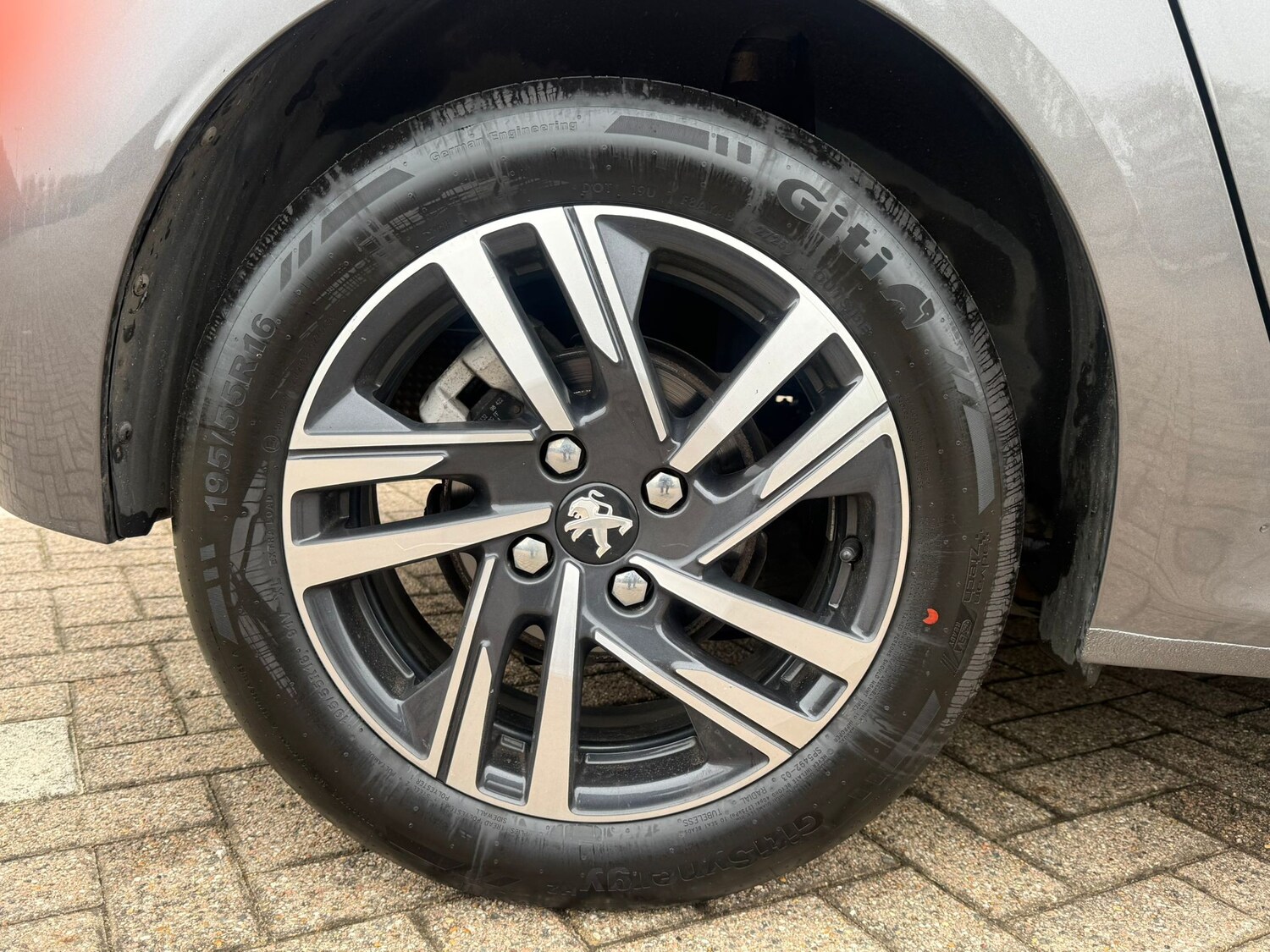 Used Peugeot 208 2021 for sale - 77789636: Photo 37