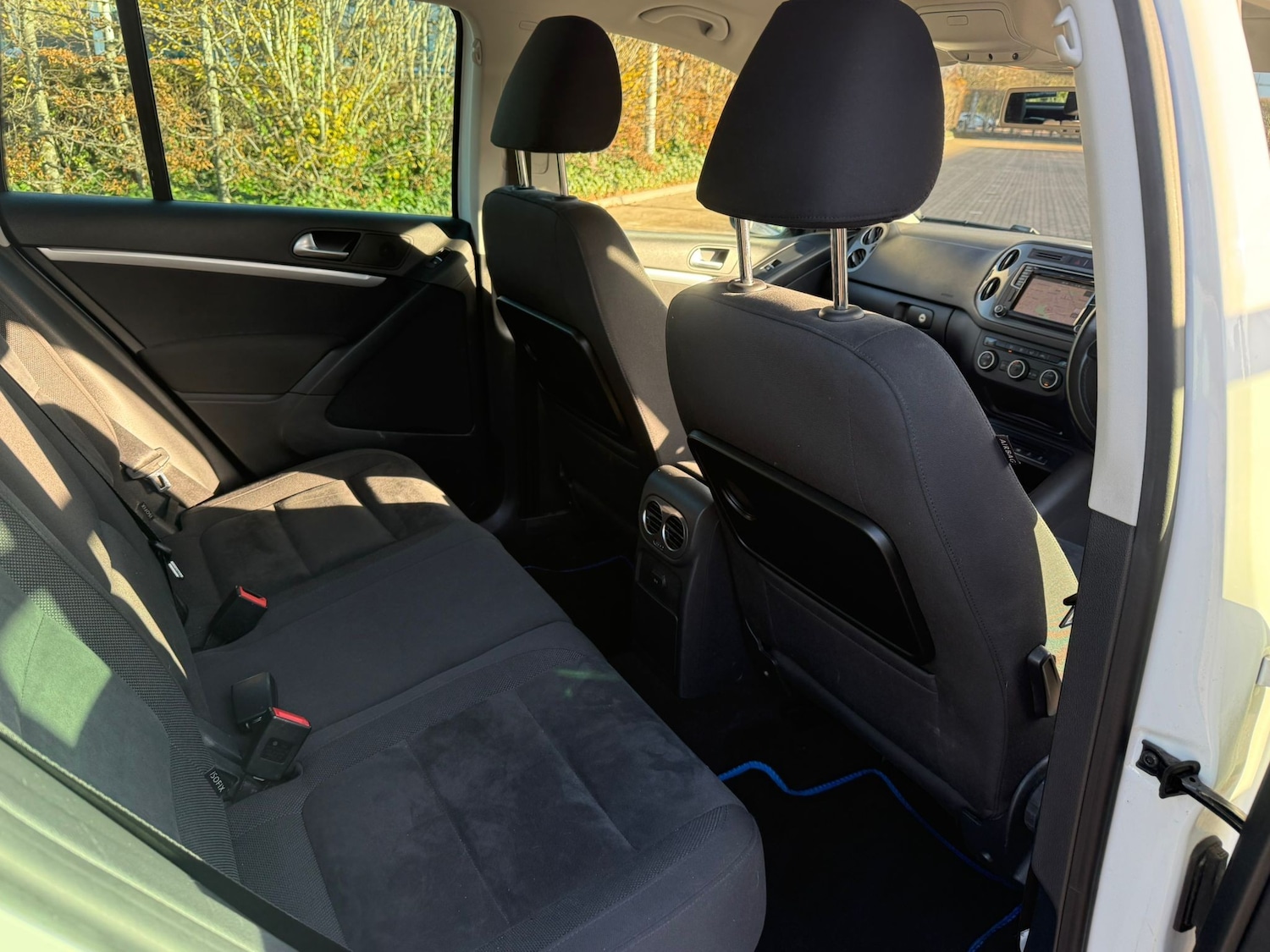 Used Volkswagen Tiguan 2015 for sale - 76777405: Photo 24