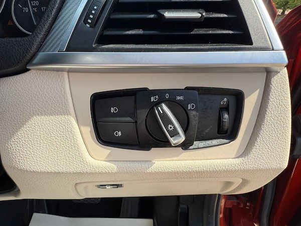 Used BMW 3 Series 2017 for sale - 75754356: Photo 23