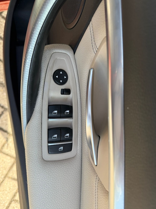 Used BMW 3 Series 2017 for sale - 75754356: Photo 29
