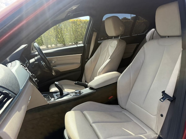 Used BMW 3 Series 2017 for sale - 75754356: Photo 32
