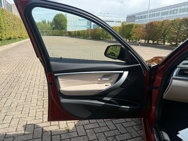 Used BMW 3 Series 2017 for sale - 75754356: Photo 36