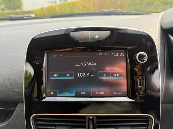 Used Renault Clio 2017 for sale - 75499078: Photo 15