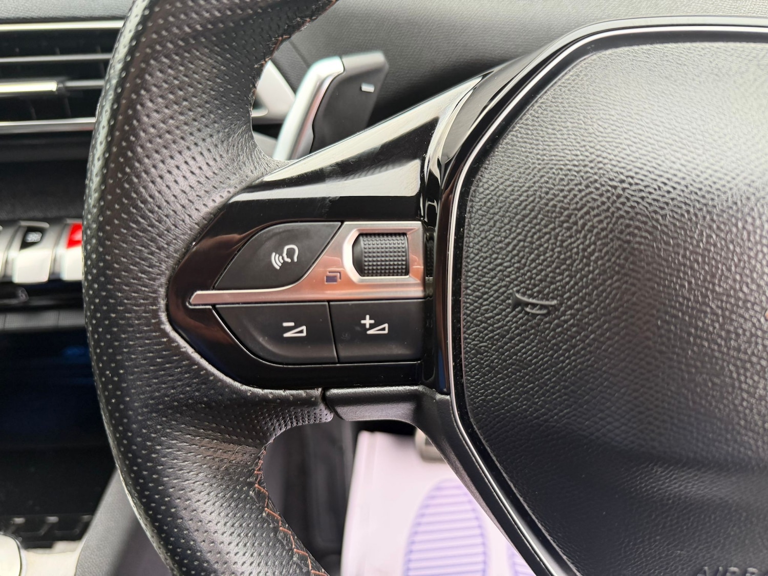 Used Peugeot 3008 2019 for sale - 76847938: Photo 10