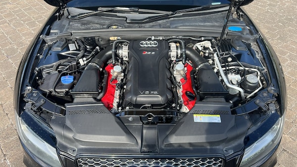 Used Audi RS5 2011 for sale - 75504697: Photo 43