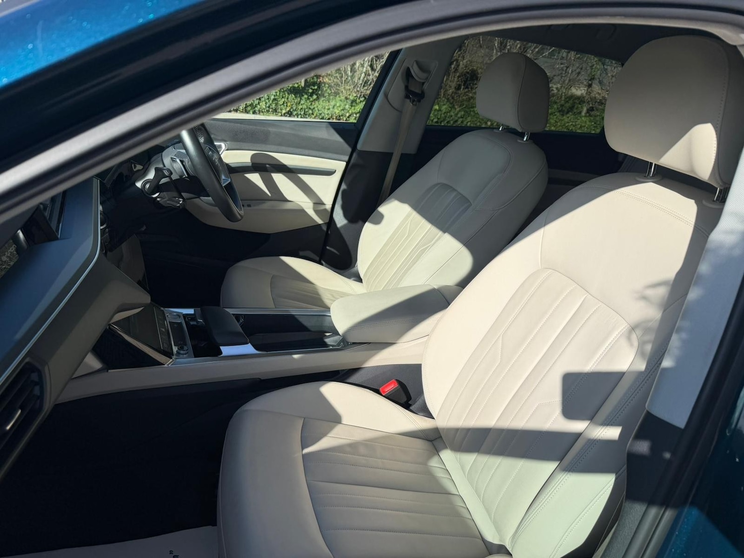 Used Audi e-tron 2020 for sale - 77888740: Photo 28